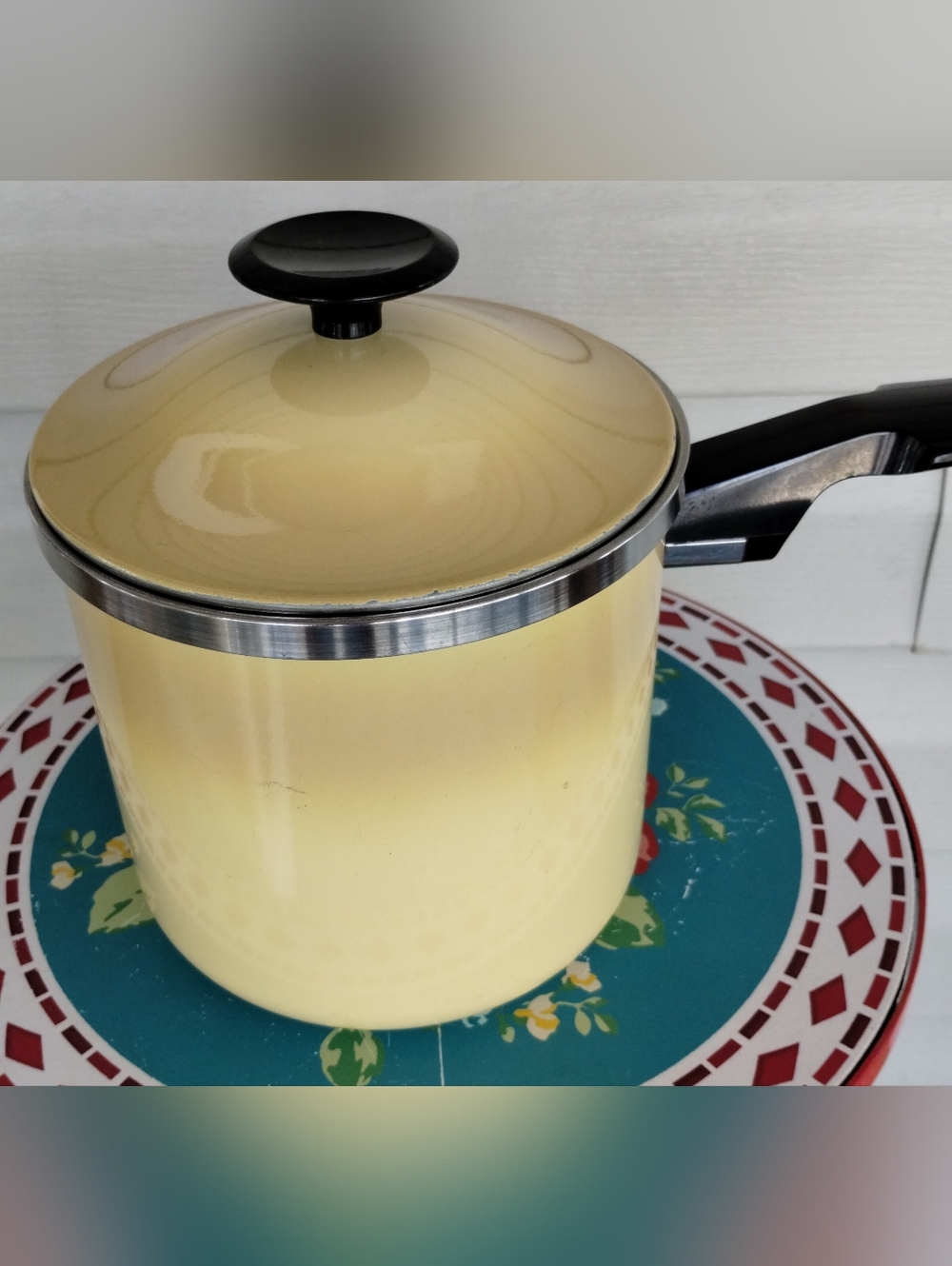 Vintage Town House By West Bend Tall Sauce Pan 2.5 Qt. Pot Harvest Gold USA